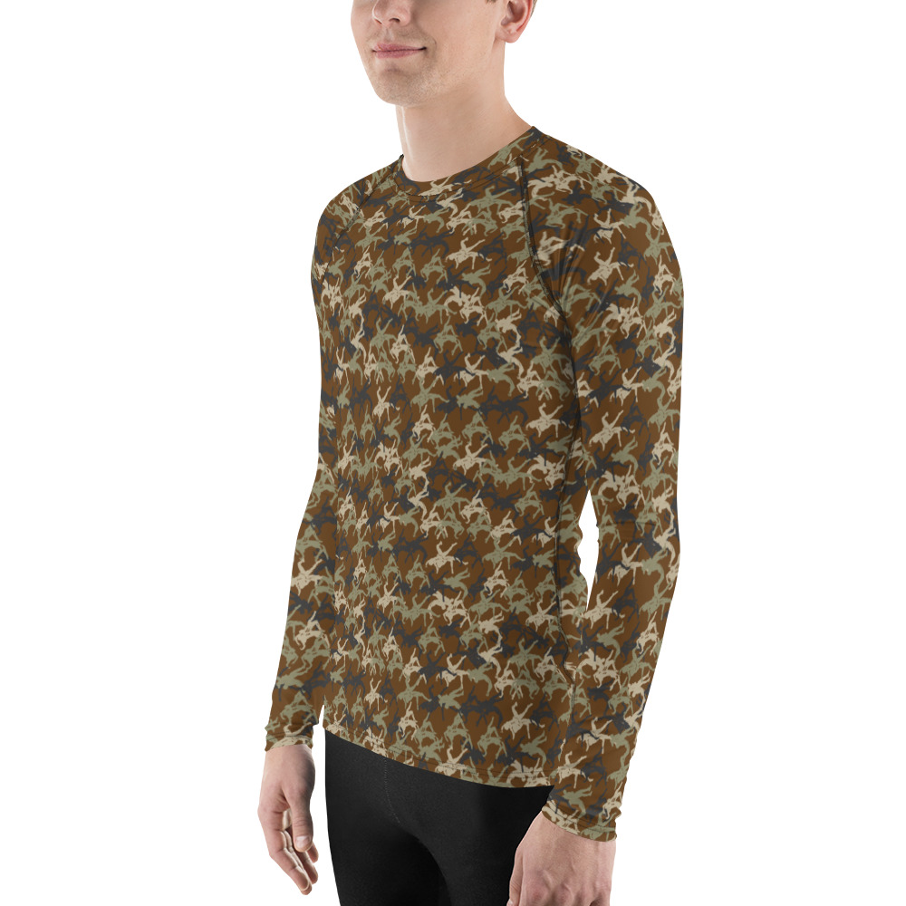 Wrestler Camo brown baseMen's Rash Guard - Image 3